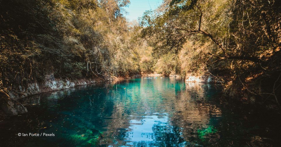 Os melhores passeios em Bonito para quem ama aventura e busca adrenalina sem limites