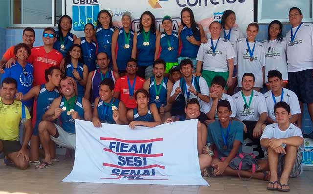 Atletas do SESI vencem no circuito de natao